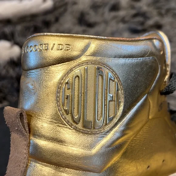 Golden Goose Gold shoes - Picture 4 of 9